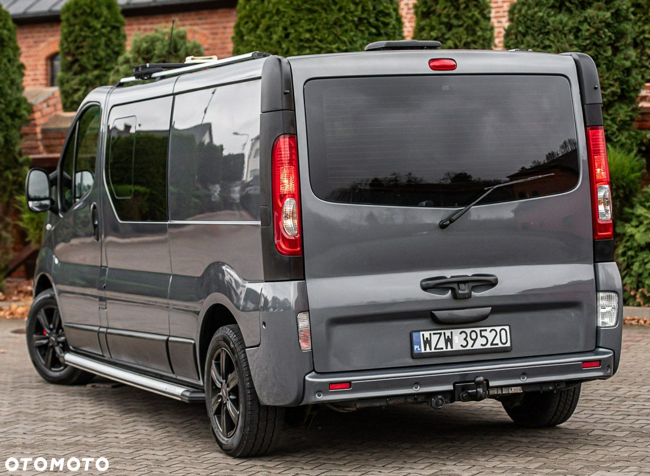 Renault Trafic - 2
