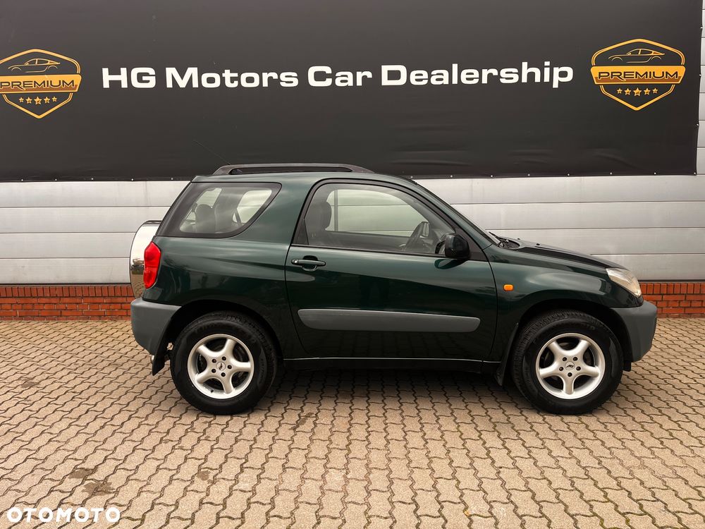 Toyota RAV4 1.8 VVT-i 4x2 - 17