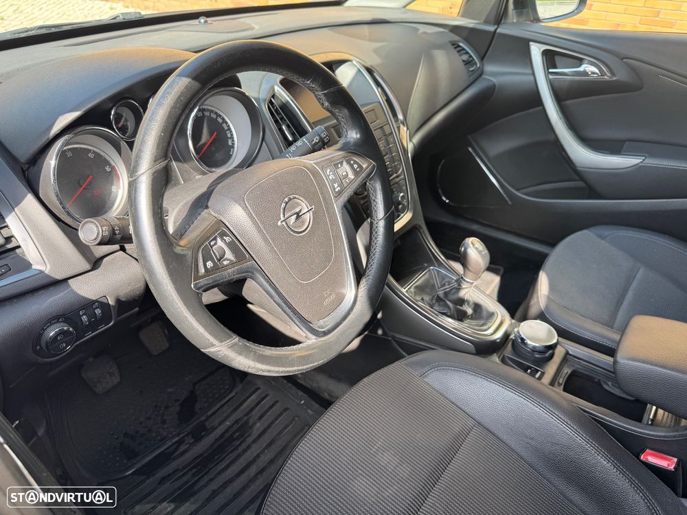 Opel Astra - 8