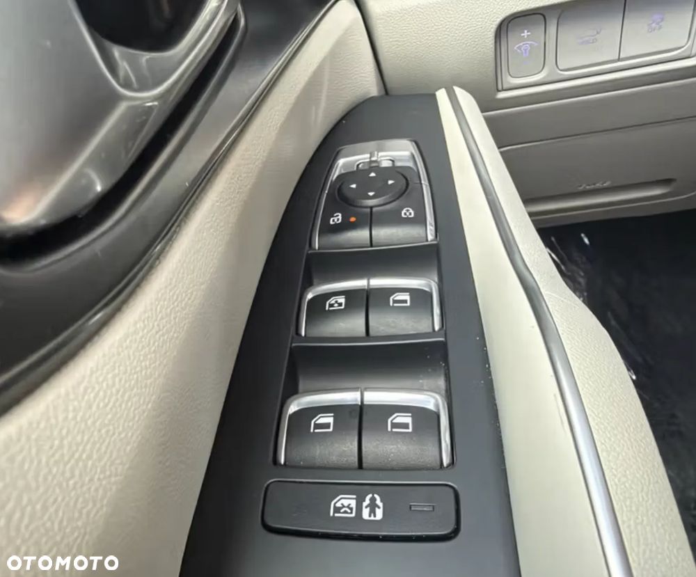 Kia Sorento - 22