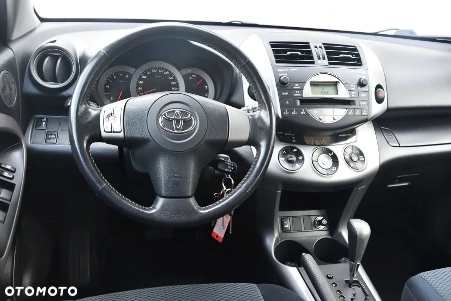 Toyota RAV4 2.0 4x4 Automatik Sol - 16