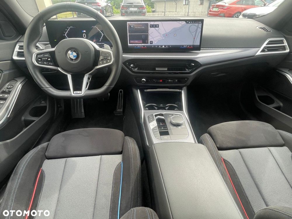 BMW Seria 3 330d xDrive mHEV M Sport - 14
