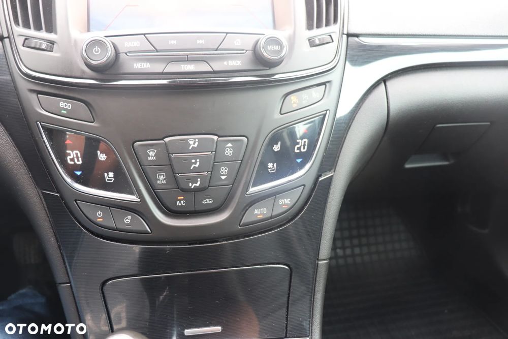 Opel Insignia 2.0 CDTI Cosmo S&S - 26