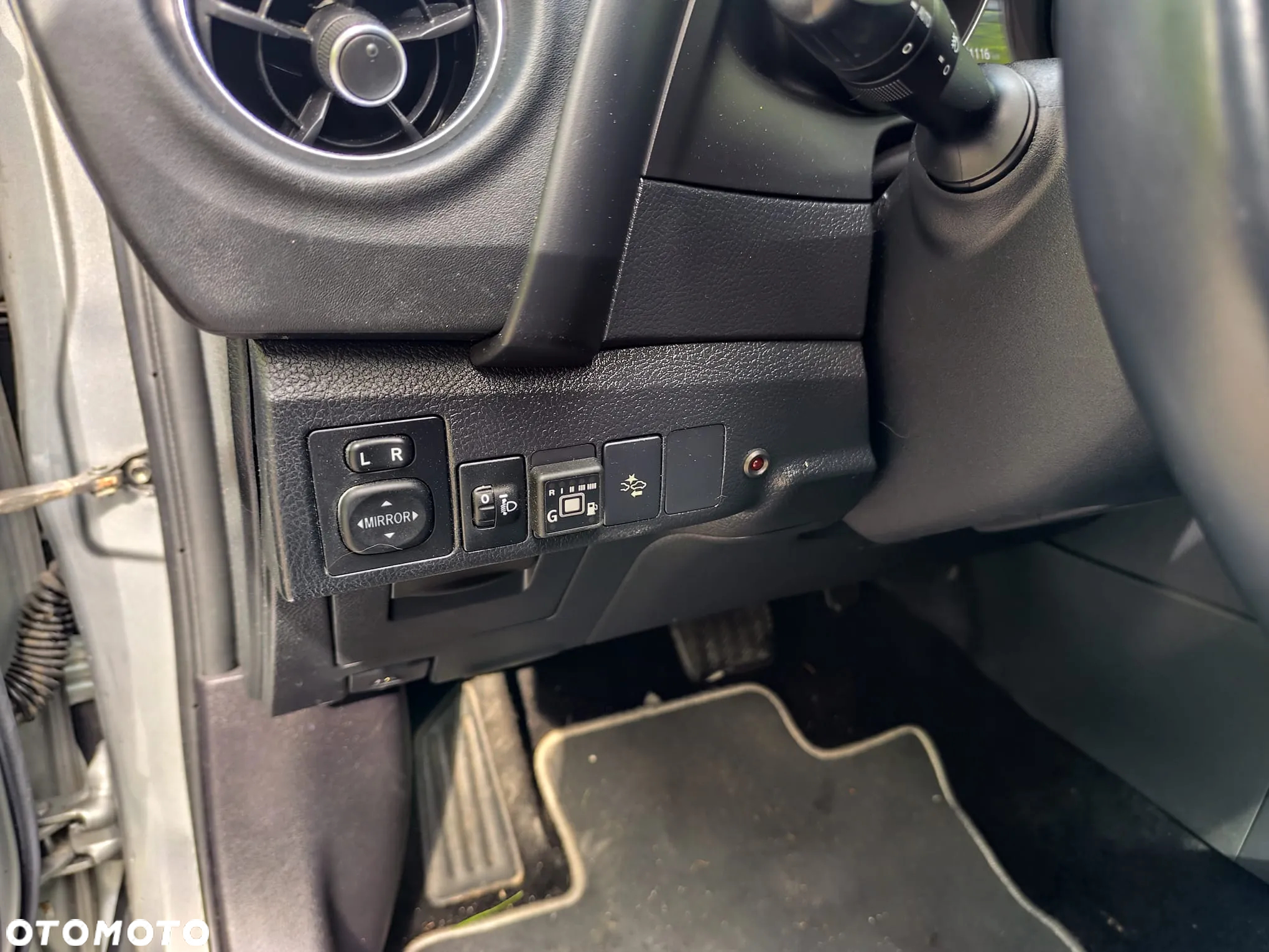 Toyota Auris 1.8 VVT-i Hybrid Automatik Style Selection - 12