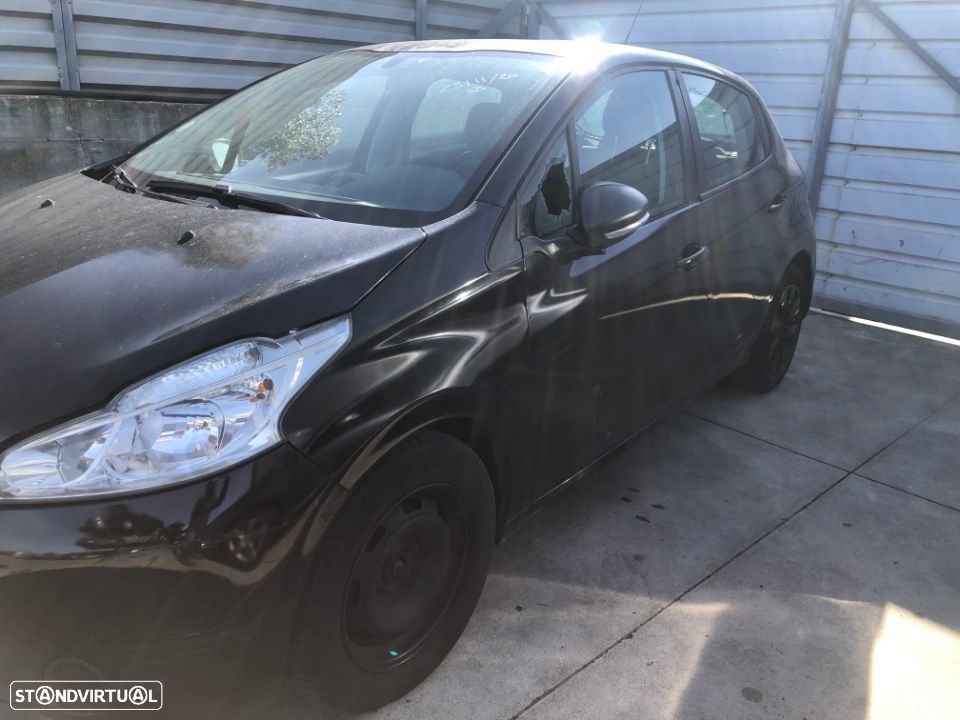 PEUGEOT 208 1.4 HDI DE 2014 PARA PEÇAS - 2