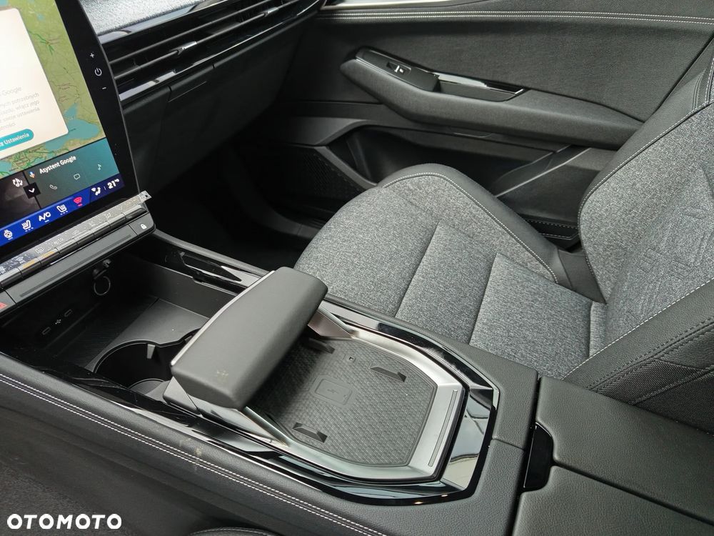 Renault Austral 1.3 TCe mHEV Techno - 12