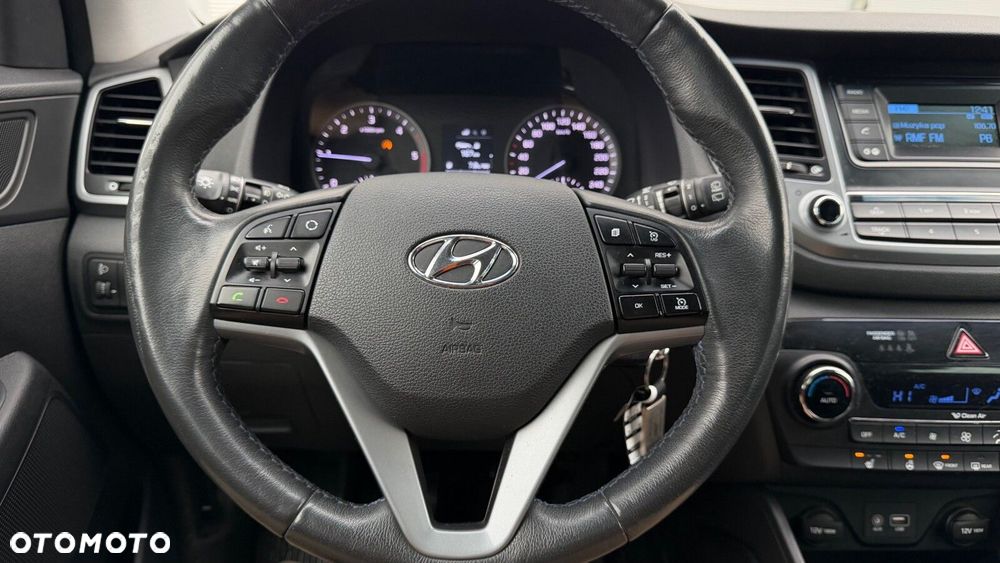 Hyundai Tucson 1.7 CRDI BlueDrive GO 2WD - 8