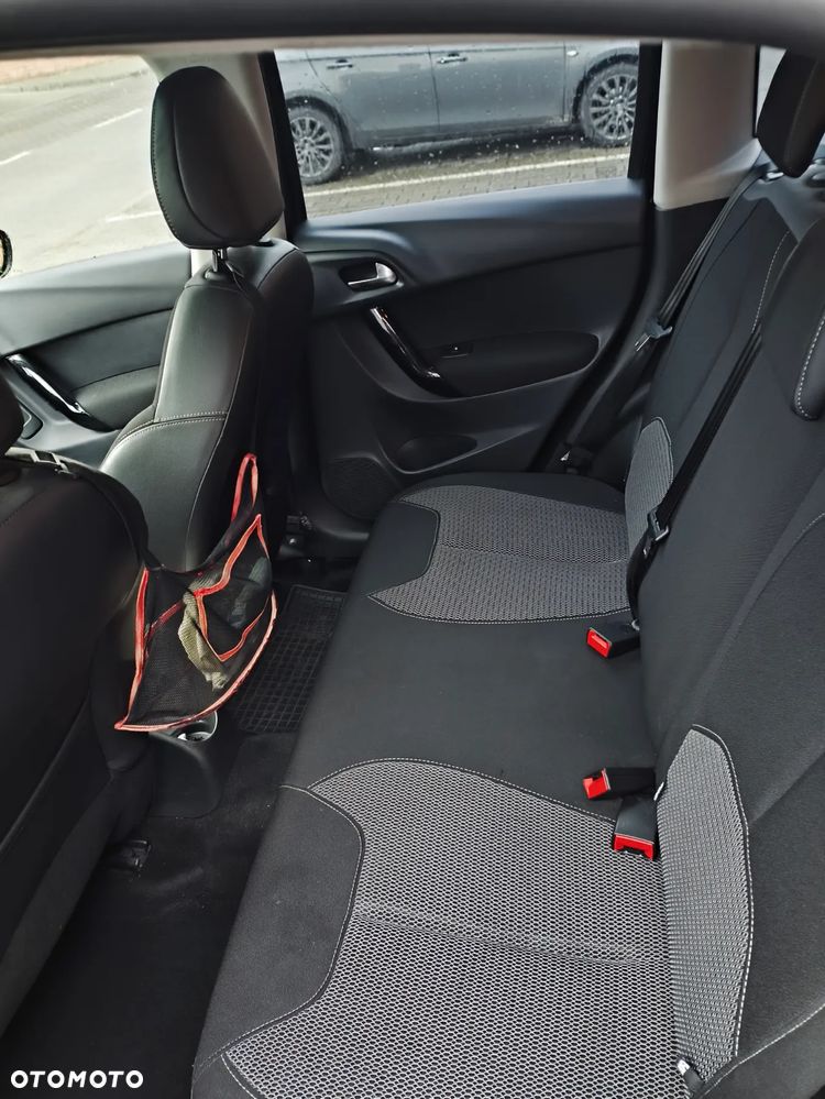 Citroën C3 1.2 PureTech Selection - 11