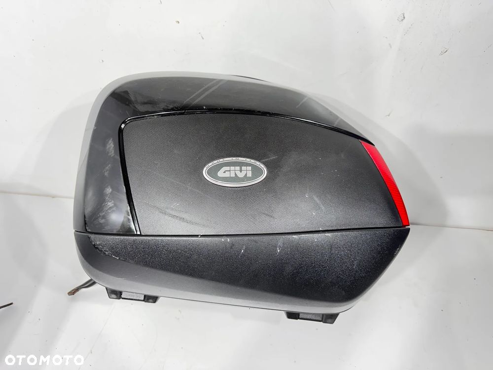 Kufer kufry kpl. Suzuki Gladius SFV 650 Givi V47 - 3