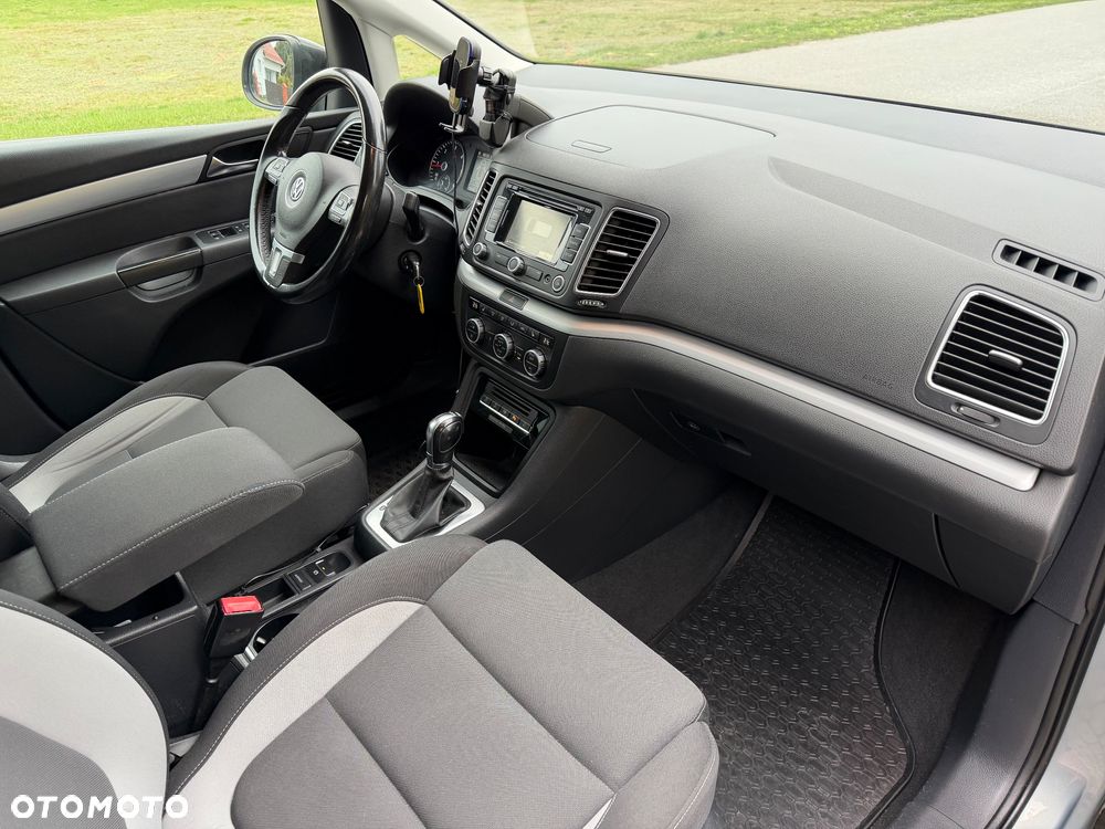Volkswagen Sharan 2.0 TDI DSG BlueMotion Technology Life - 30