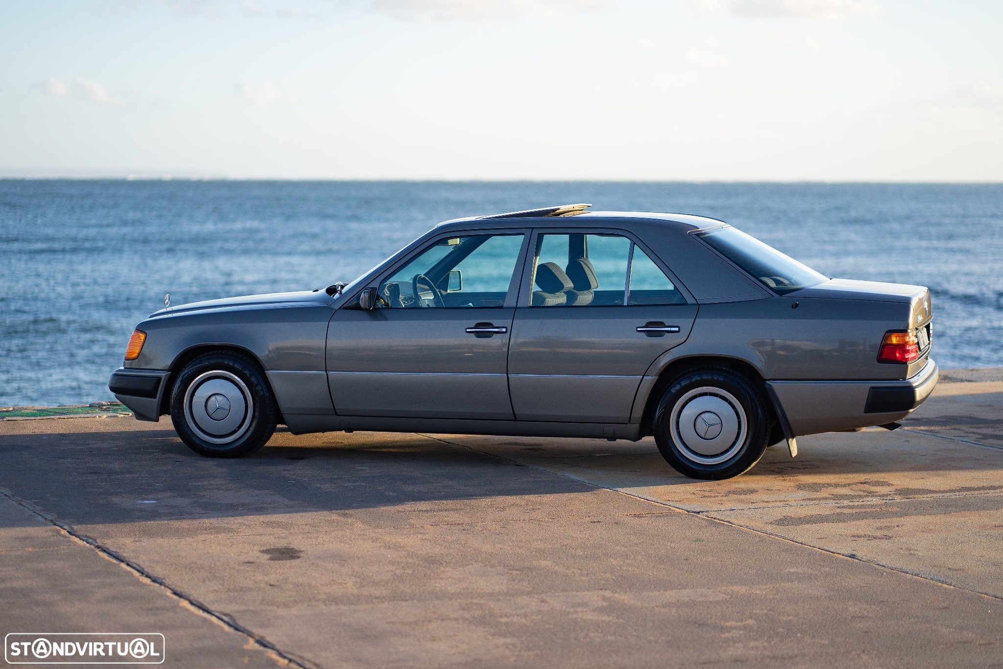 Mercedes-Benz E 250 - 6