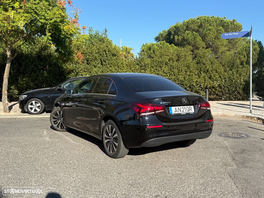 Mercedes-Benz A 250 Limousine e Style Plus - 3
