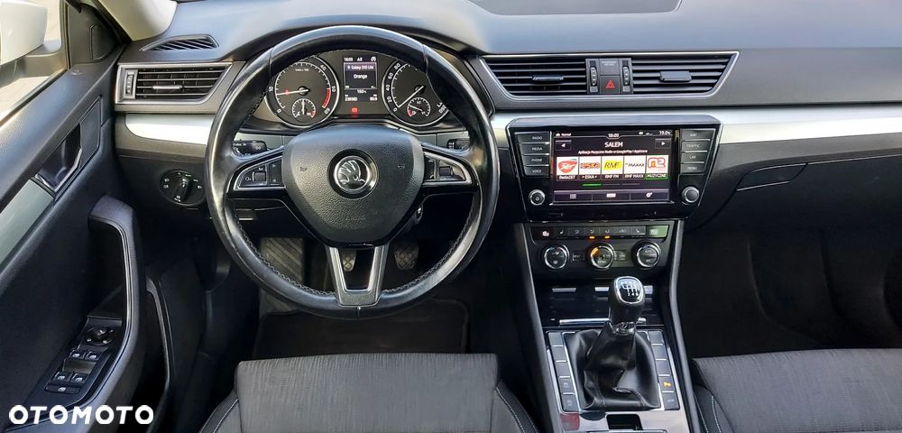 Skoda Superb 2.0 TDI Style - 38