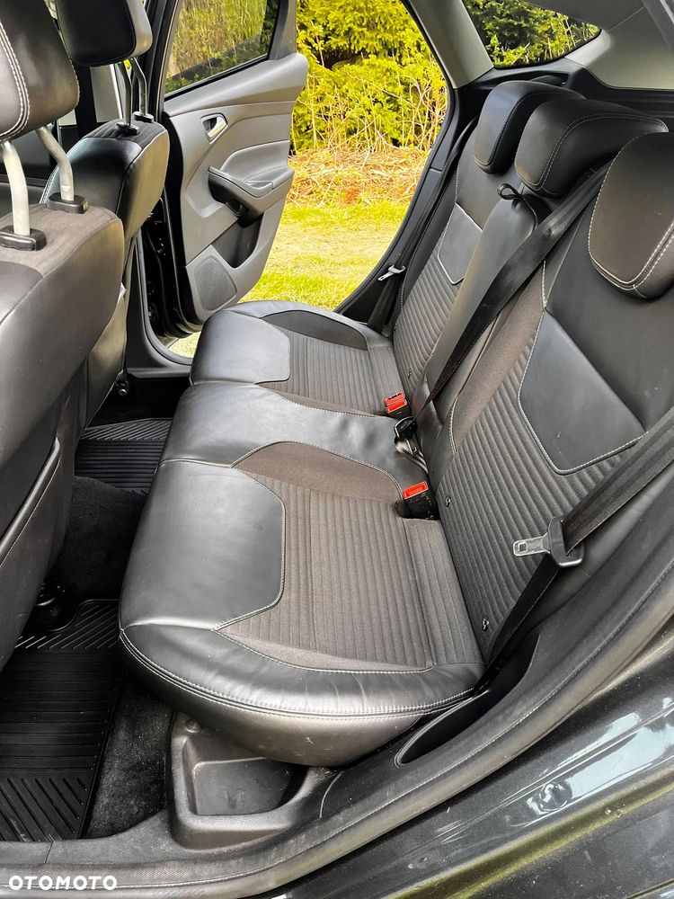 Ford Focus 1.0 EcoBoost Titanium ASS - 11