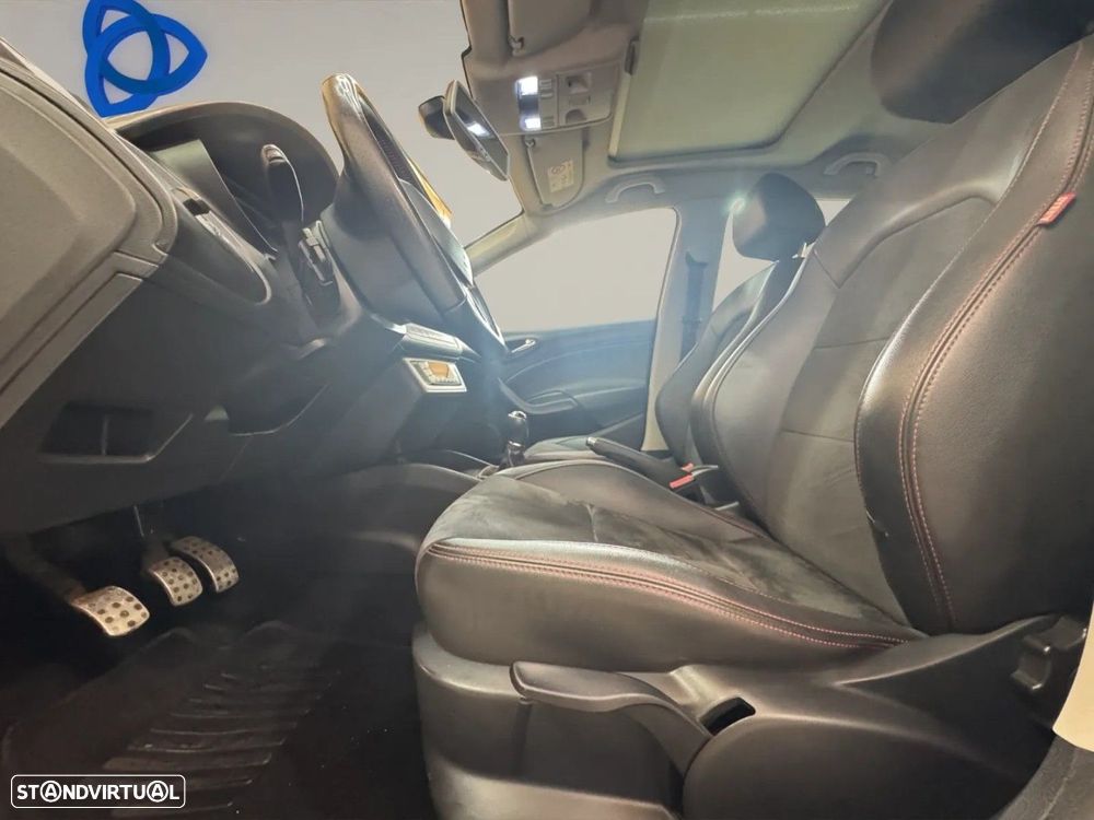 SEAT Ibiza 1.6 TDI FR - 17