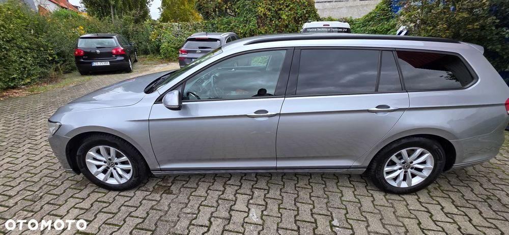 Volkswagen Passat 1.6 TDI BMT Trendline - 9