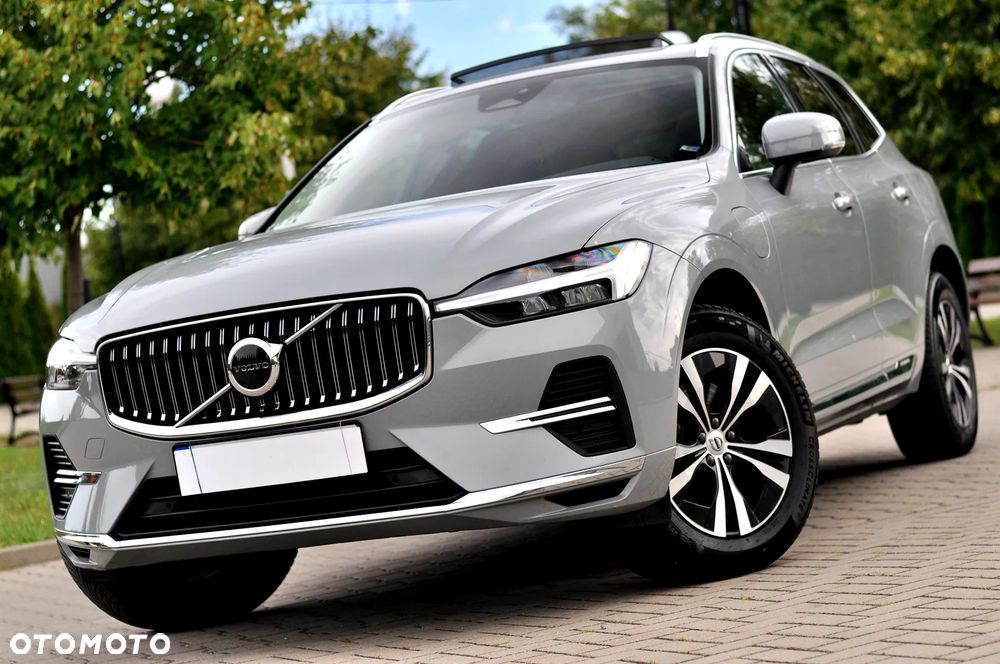 Volvo XC 60 T6 Plug-In Hybrid AWD Core - 1