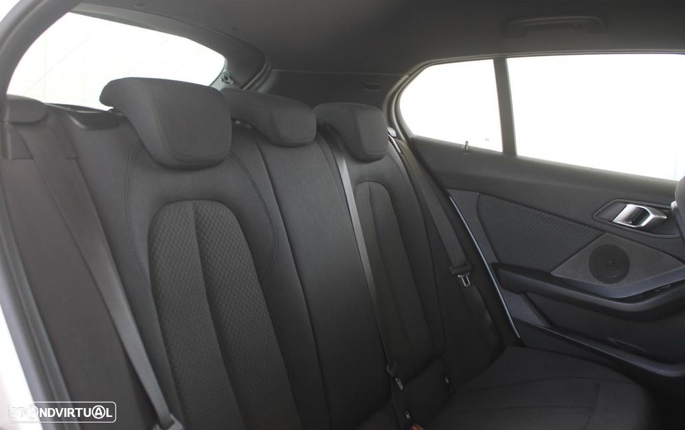 BMW 116 d Aut. Advantage - 16