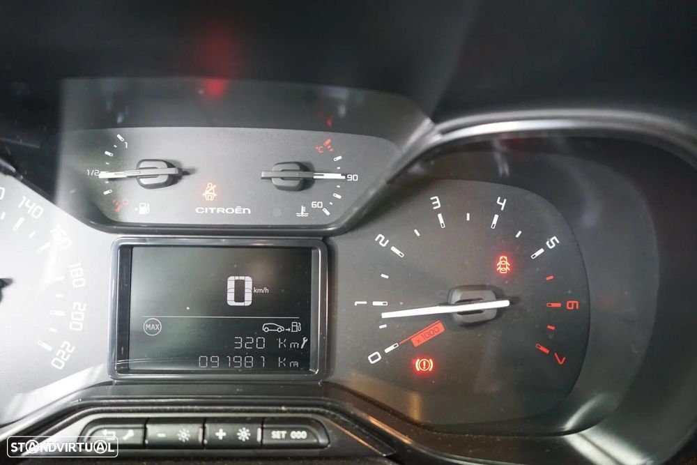 Citroën C3 Aircross 1.2 PureTech Shine - 27