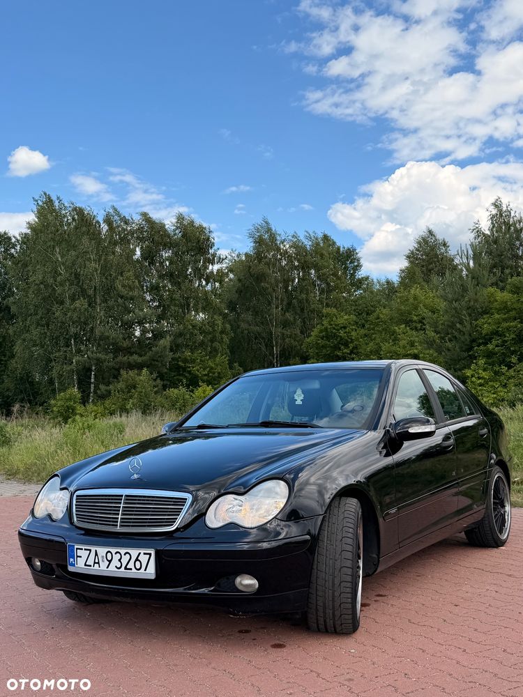 Mercedes-Benz Klasa C 200 Kompressor Automatik Classic - 3