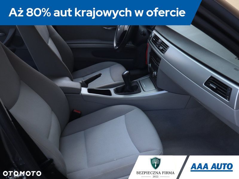BMW Seria 3 - 11