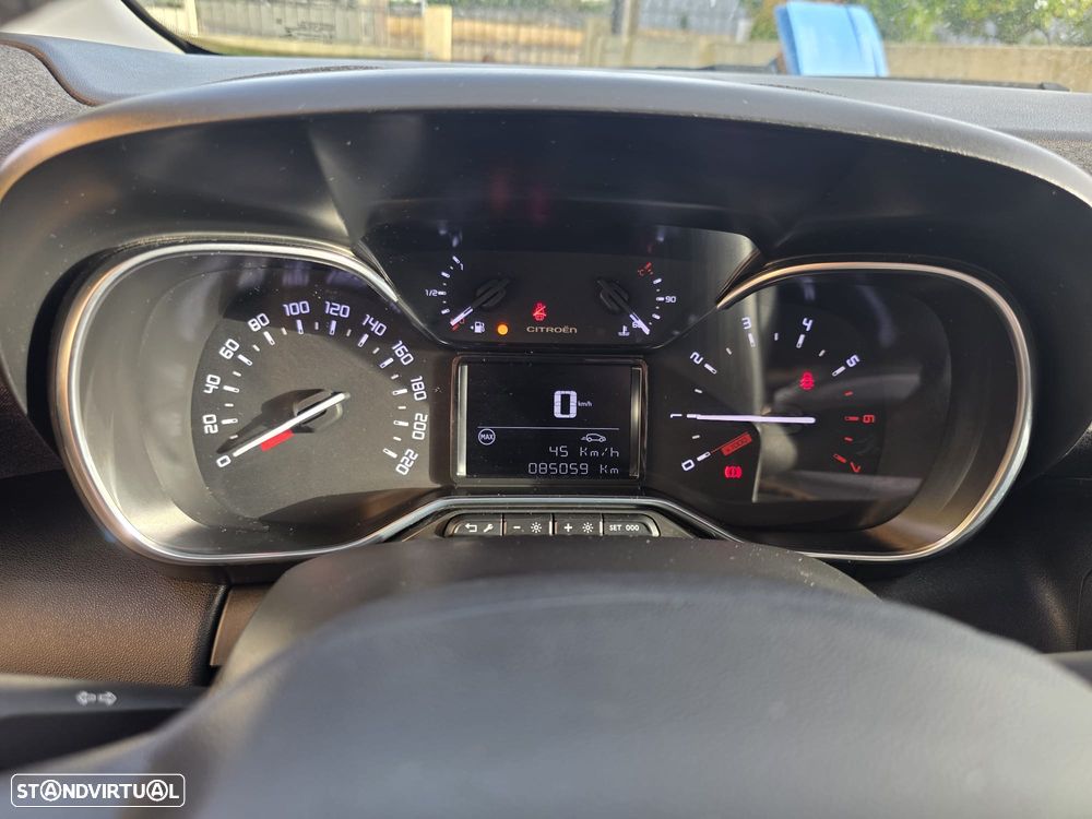 Citroën C3 Aircross 1.2 PureTech C-Series - 8