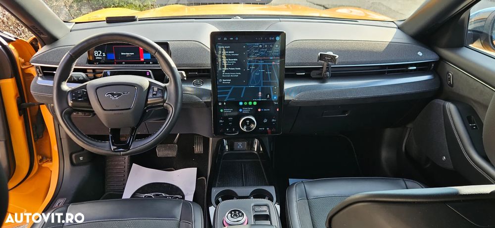 Ford Mustang Mach-E AWD GT - 9