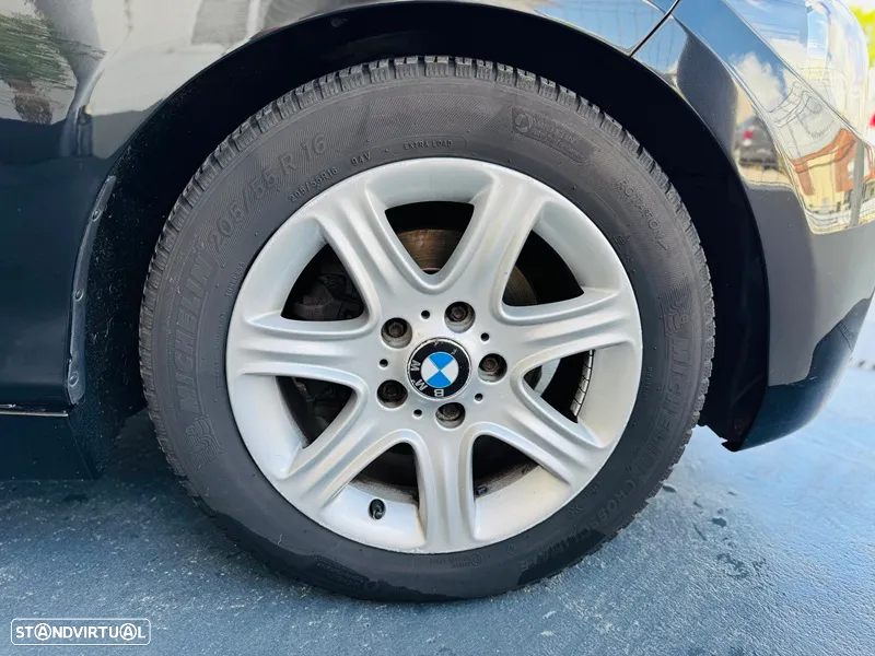 BMW 116 d EDynamics Line Urban - 12