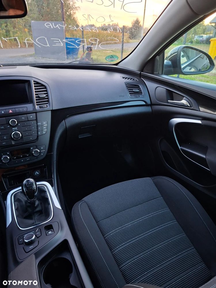 Opel Insignia - 21