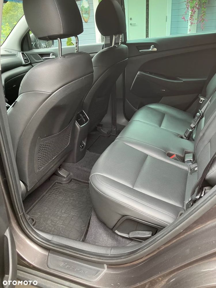 Hyundai Tucson 1.6 CRDi 48V-Hybrid 4WD DCT Prime - 16