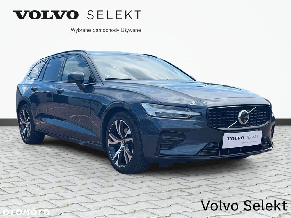 Volvo V60 B4 B Plus Dark - 4