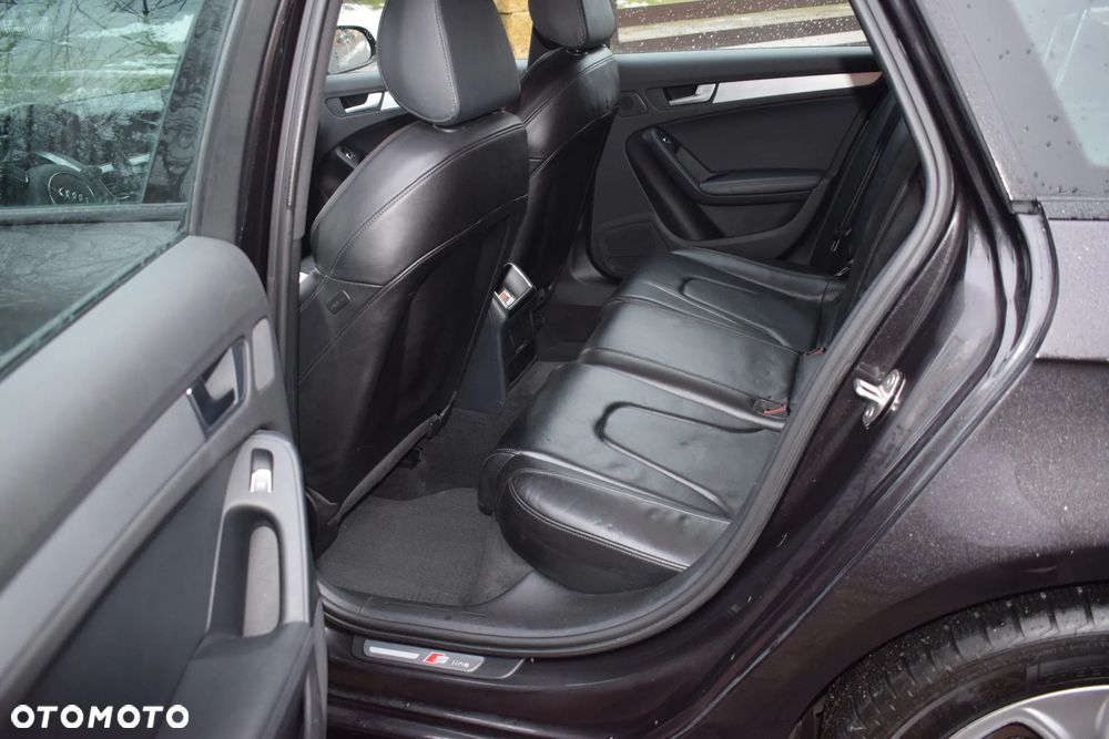 Audi A4 Avant 2.0 TDI DPF clean diesel multitronic S line Sportpaket - 9