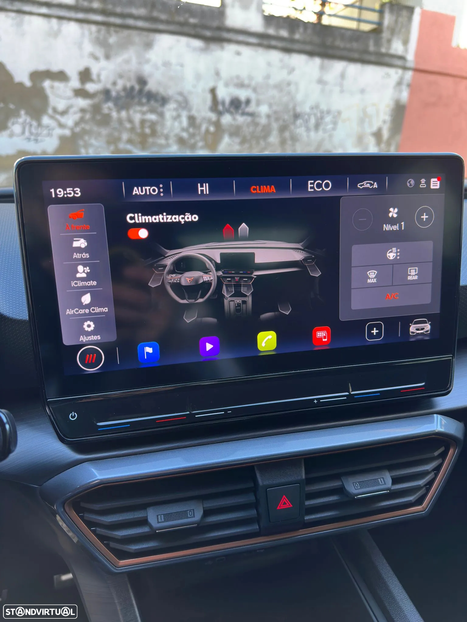 Cupra Leon 1.4 e-Hybrid MID DSG - 25