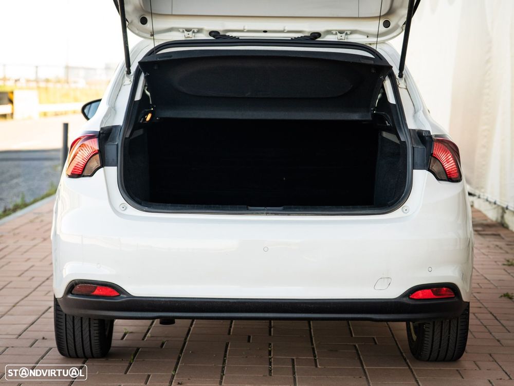 Fiat Tipo 1.3 M-Jet Easy - 22