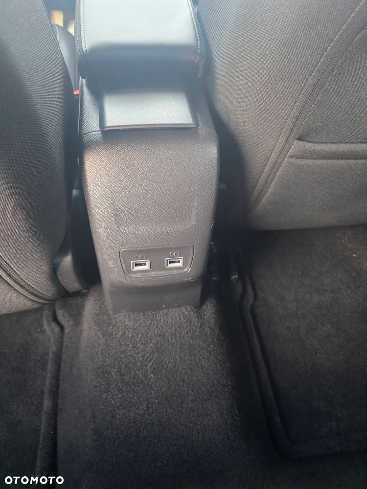 Peugeot 2008 PureTech 130 EAT8 Active Pack - 16