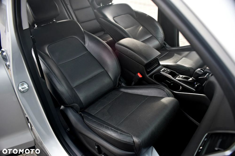 Hyundai Tucson - 32