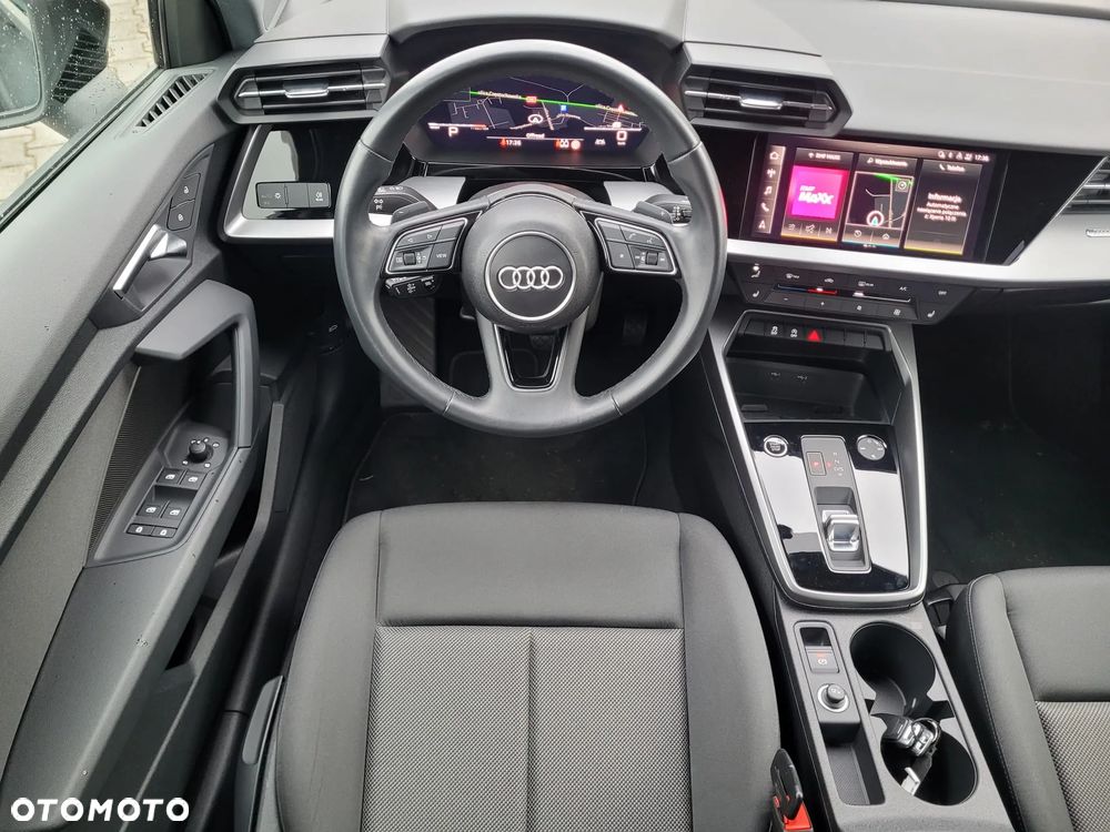 Audi A3 Sportback 35 TFSI S tronic S line - 13