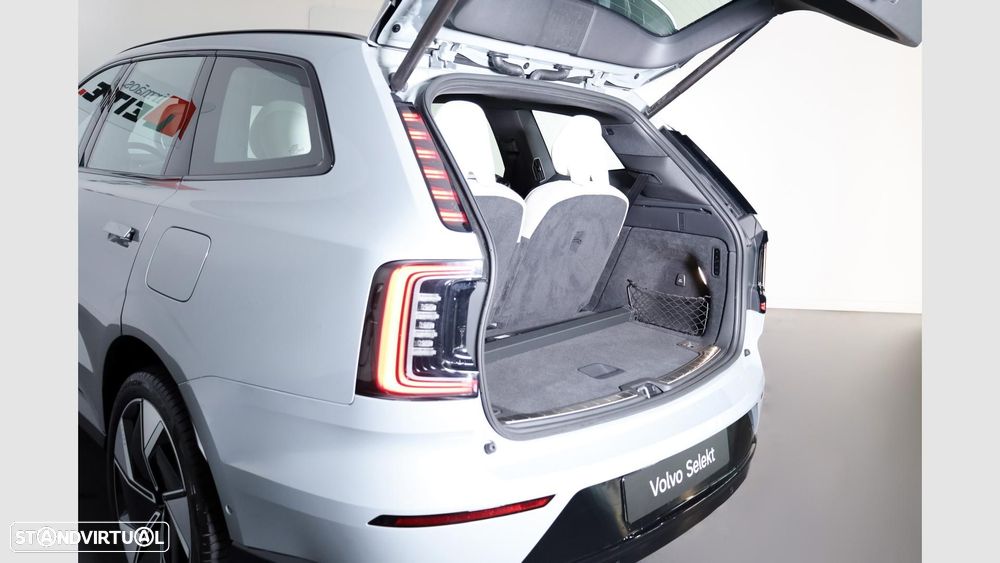 Volvo EX90 111 kWh Twin Motor Core - 22