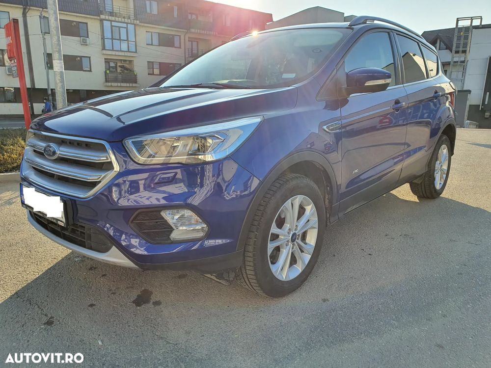 Ford Kuga 2.0 TDCi 4WD Powershift Titanium - 3