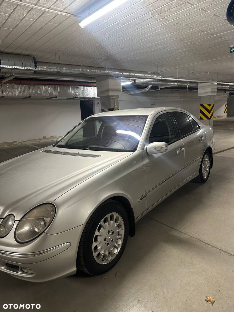 Mercedes-Benz Klasa E 220 CDI Automatik Elegance - 4