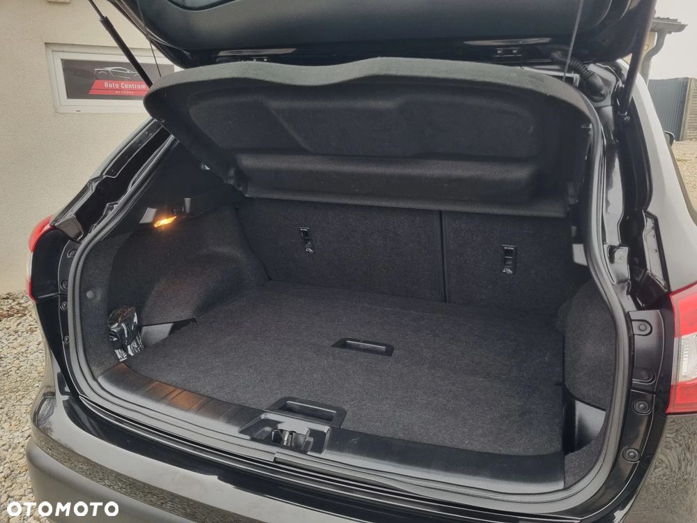 Nissan Qashqai 1.2 DIG-T Tekna EU6 - 13