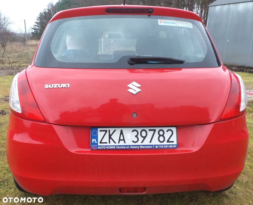 Suzuki Swift - 6