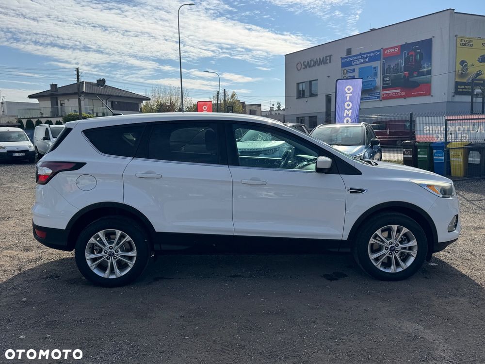 Ford Escape 1.5 EcoBoost AWD SE - 23