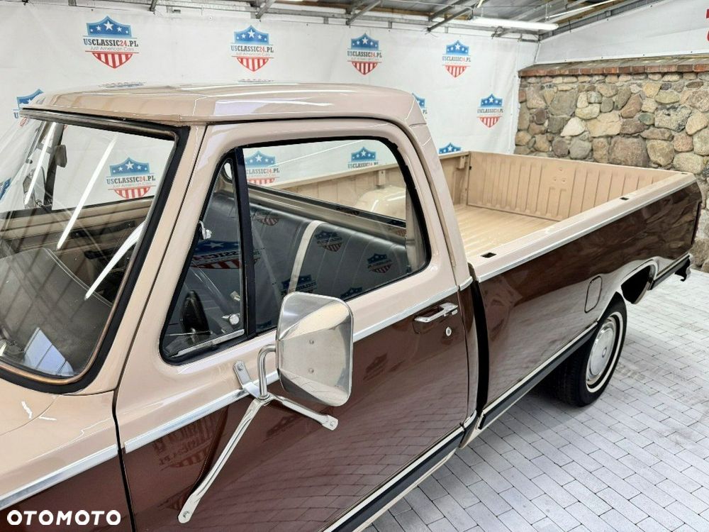 Dodge RAM - 24