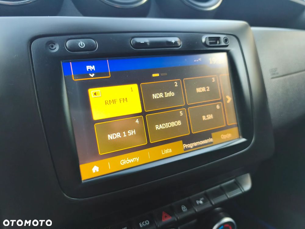 Dacia Duster 1.6 SCe Prestige - 23