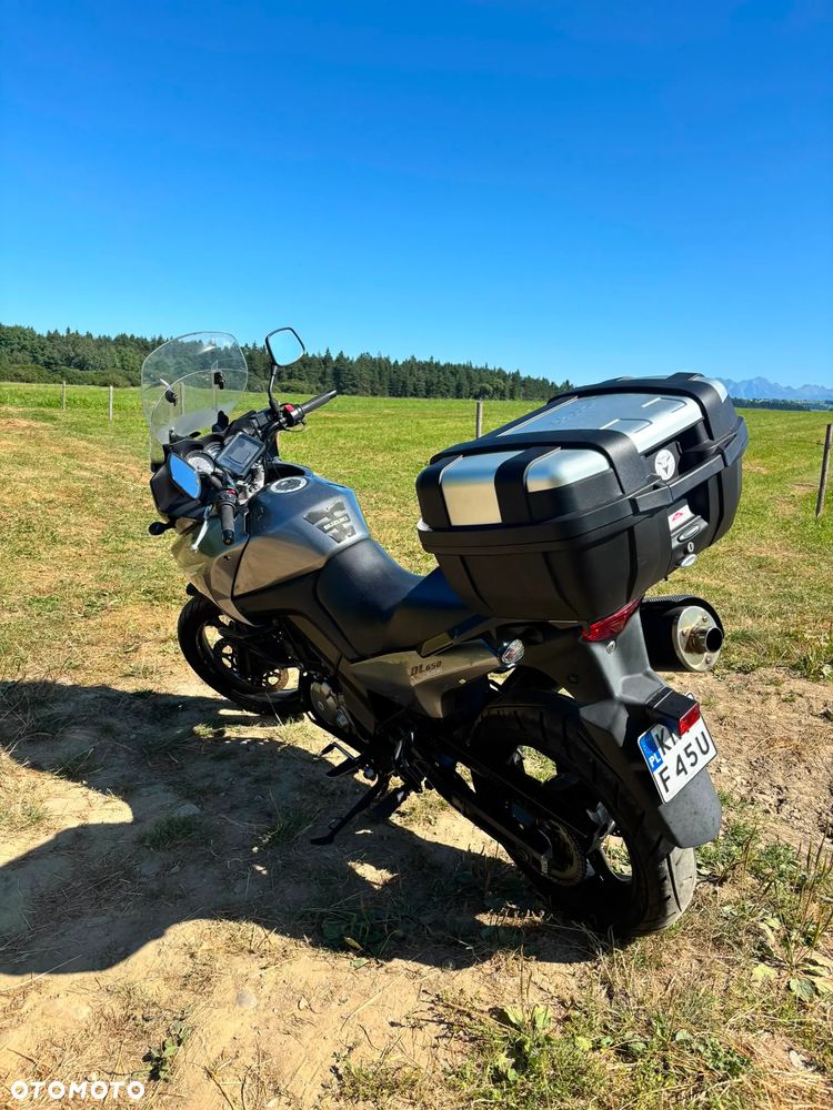 Suzuki V-STROM - 7