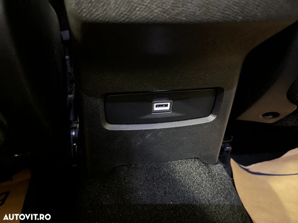 Citroën C4 1.5 BlueHDi S&S EAT8 Feel Pack - 29