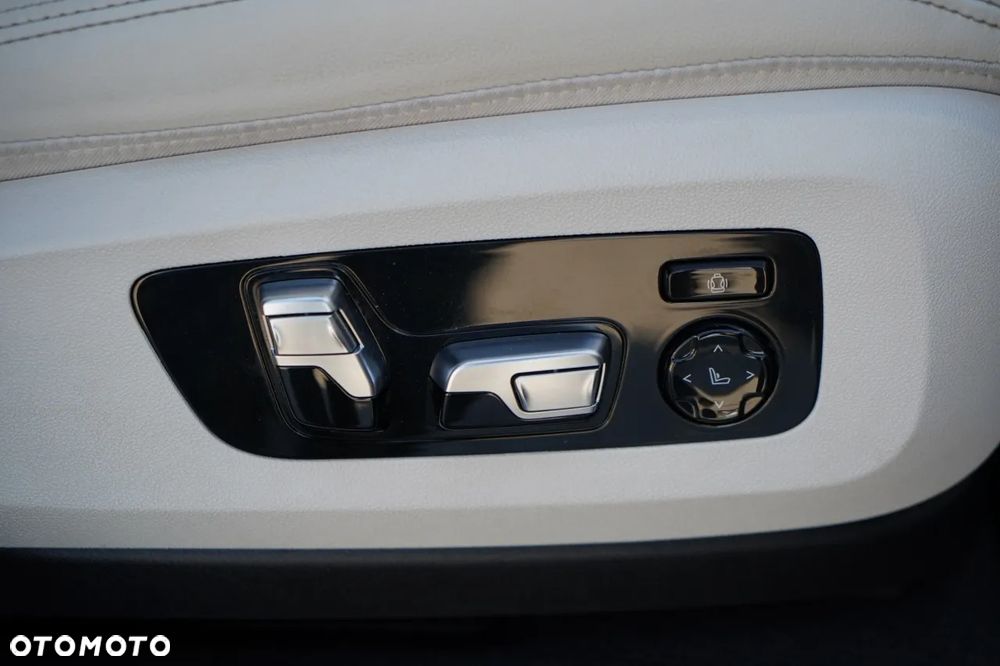 BMW X5 xDrive25d - 33