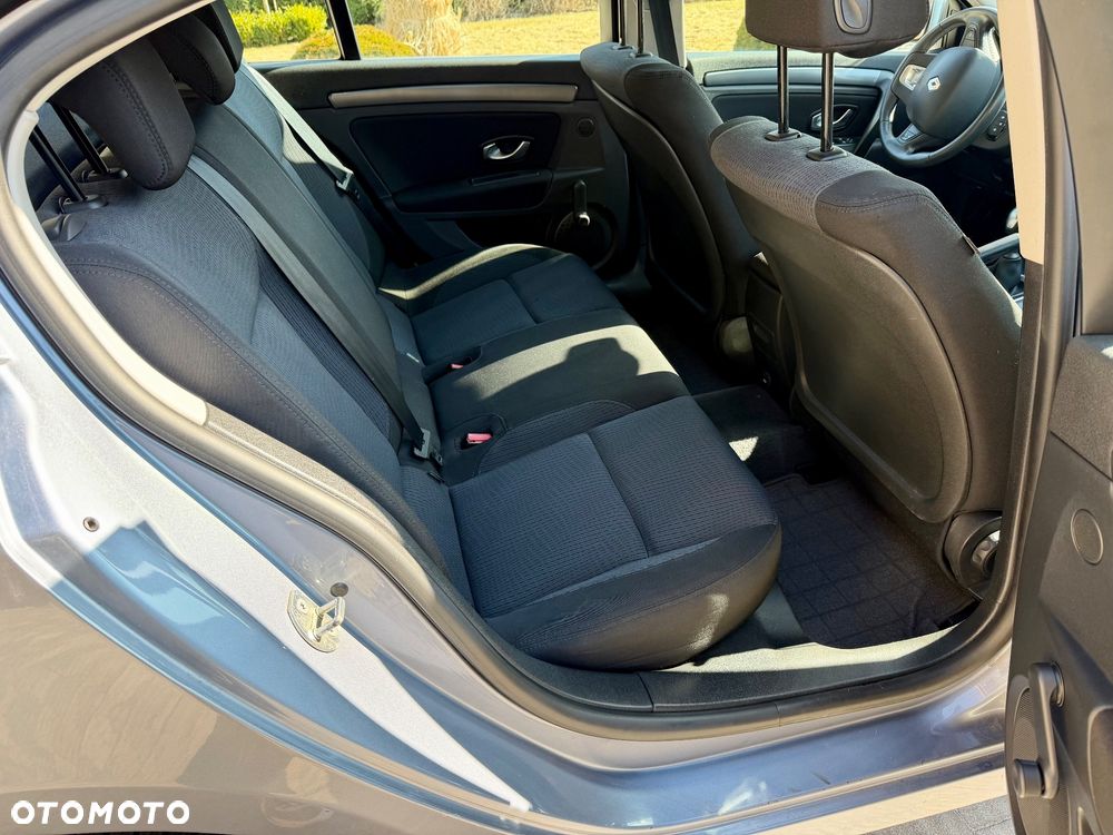 Renault Laguna 2.0 16V 140 Dynamique - 19