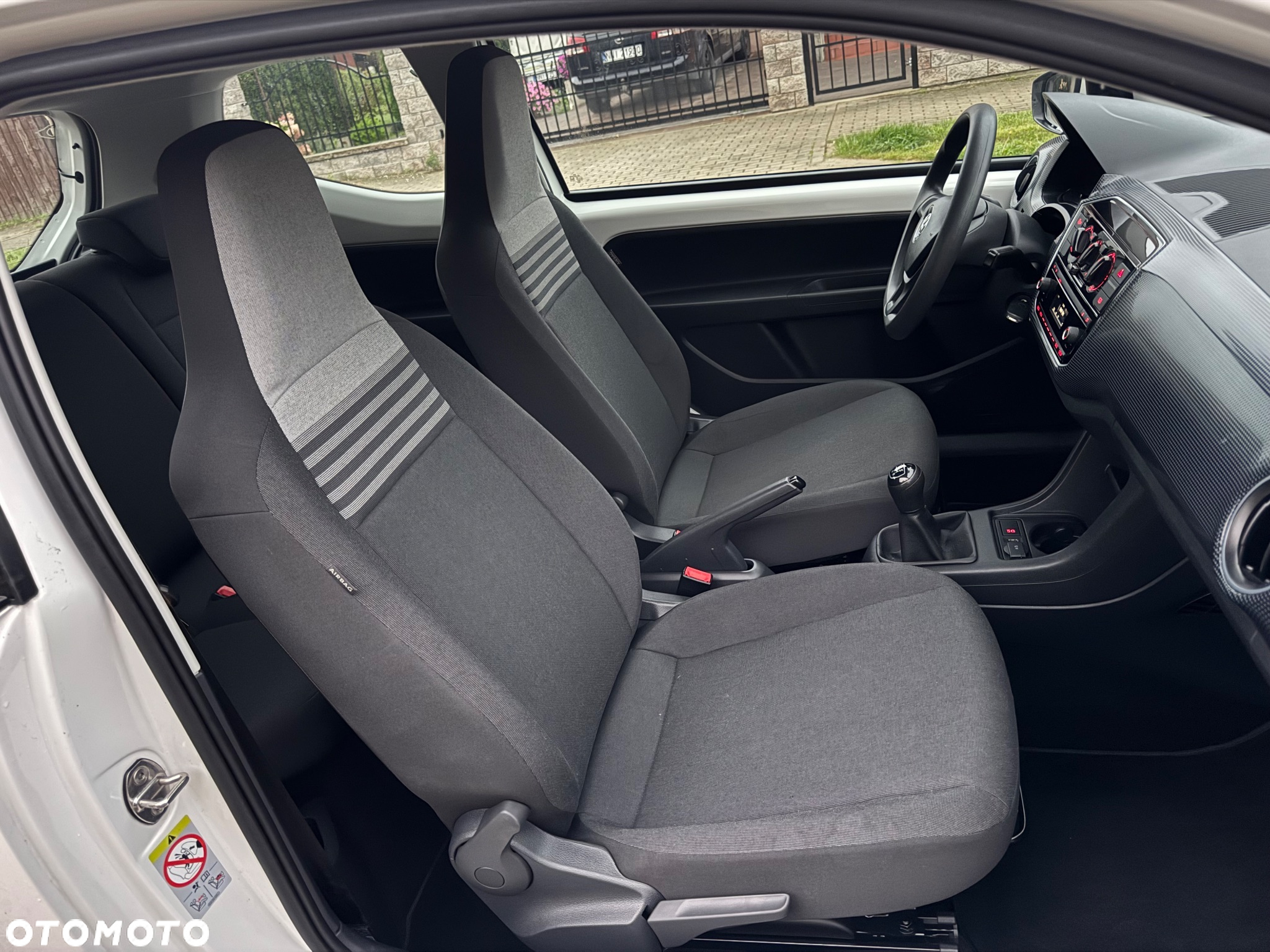 Volkswagen up! 1.0 move - 35